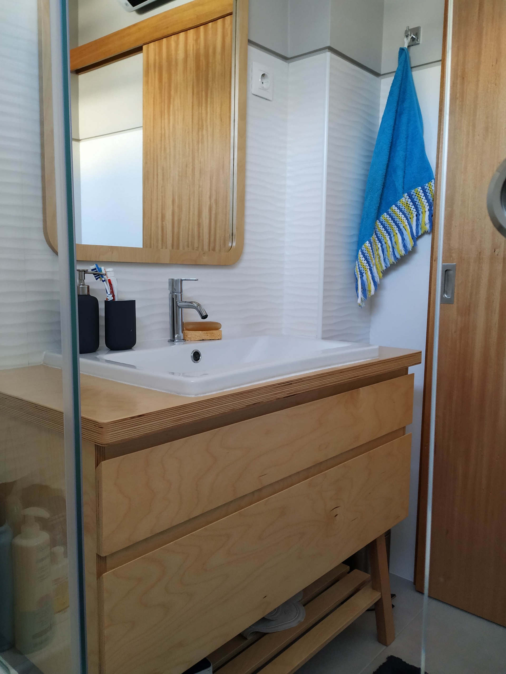 CB01 Casa de Banho Leça